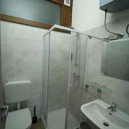 La Nuova Coccinella 3* ブラ